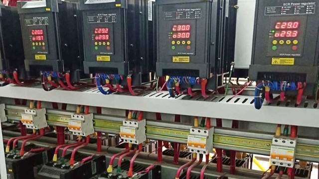 可用三相電力調(diào)整器的領(lǐng)域有哪些?