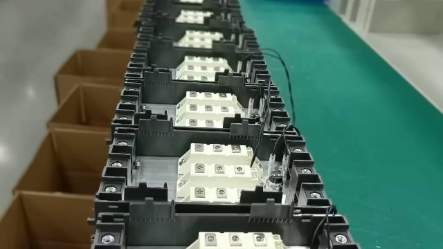 電力調(diào)整器出現(xiàn)問題，我們該如何檢查呢？