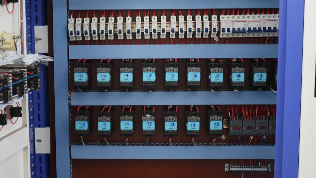 一文講透調(diào)功器與固態(tài)繼電器，告別誤選與浪費(fèi)。