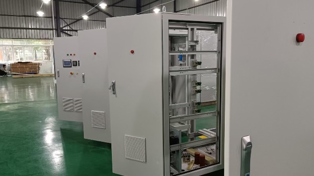 電力調(diào)整器在高溫或極端環(huán)境下的工作能力是如何保障的？