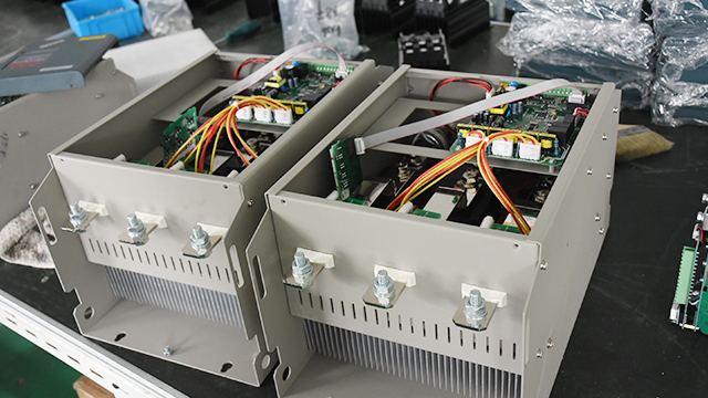 三相可控硅調(diào)壓模塊