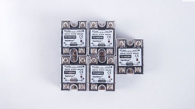 固態(tài)繼電器1