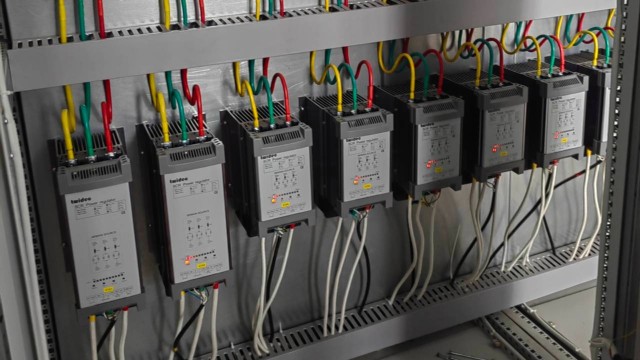 三相電力調整器星型接法和三角形接法有什么區(qū)別？