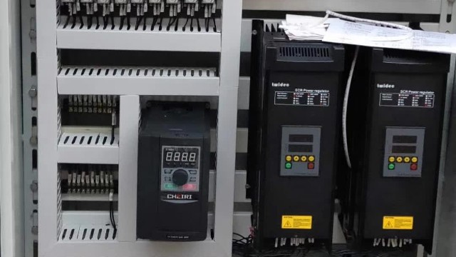 電力調(diào)整器引發(fā)了電磁干擾，影響了周圍設(shè)備的運(yùn)行該如何解決？